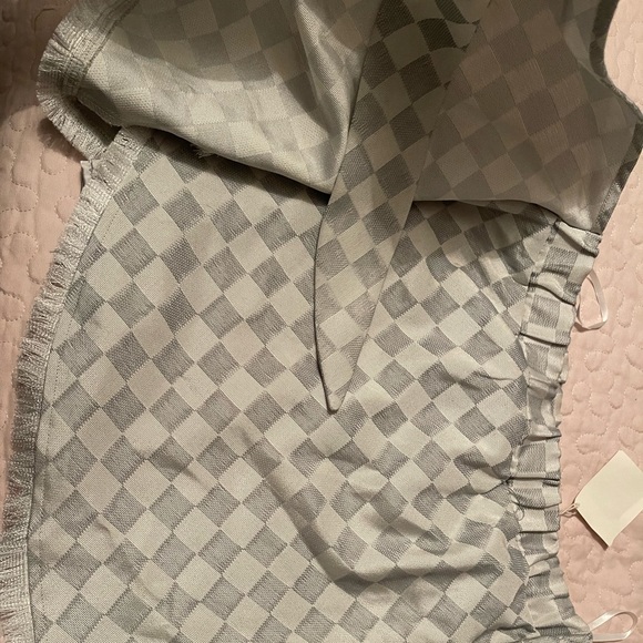 Gray & White Plaid Skirt - Picture 2 of 3